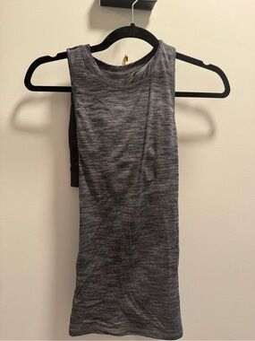 lululemon athletica Heathered Gray Sleeveless Tank
